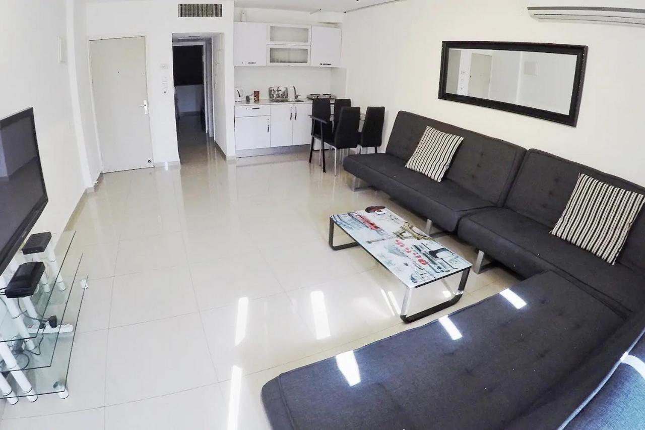 Family Garden & Free Parking * Eilat